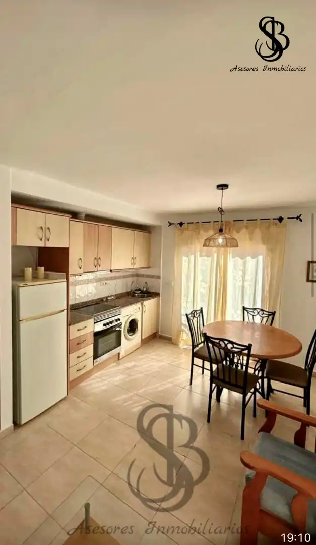 Flat with terrace for sale in Carrer Exèrcits Espanyols, imagen 3