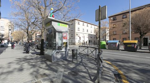 Foto 2 de Piso en venta en Calle Carmen de Icaza, Barrio de Zaidín, Granada Capital