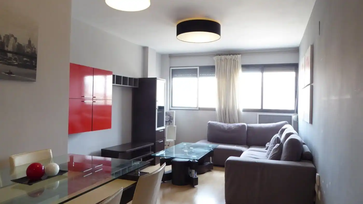 Sala d'estar de Pis en venda en Paterna amb Parquet, Traster i Balcó