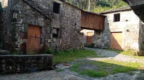 Casa rural a reformar cercana a Viveiro