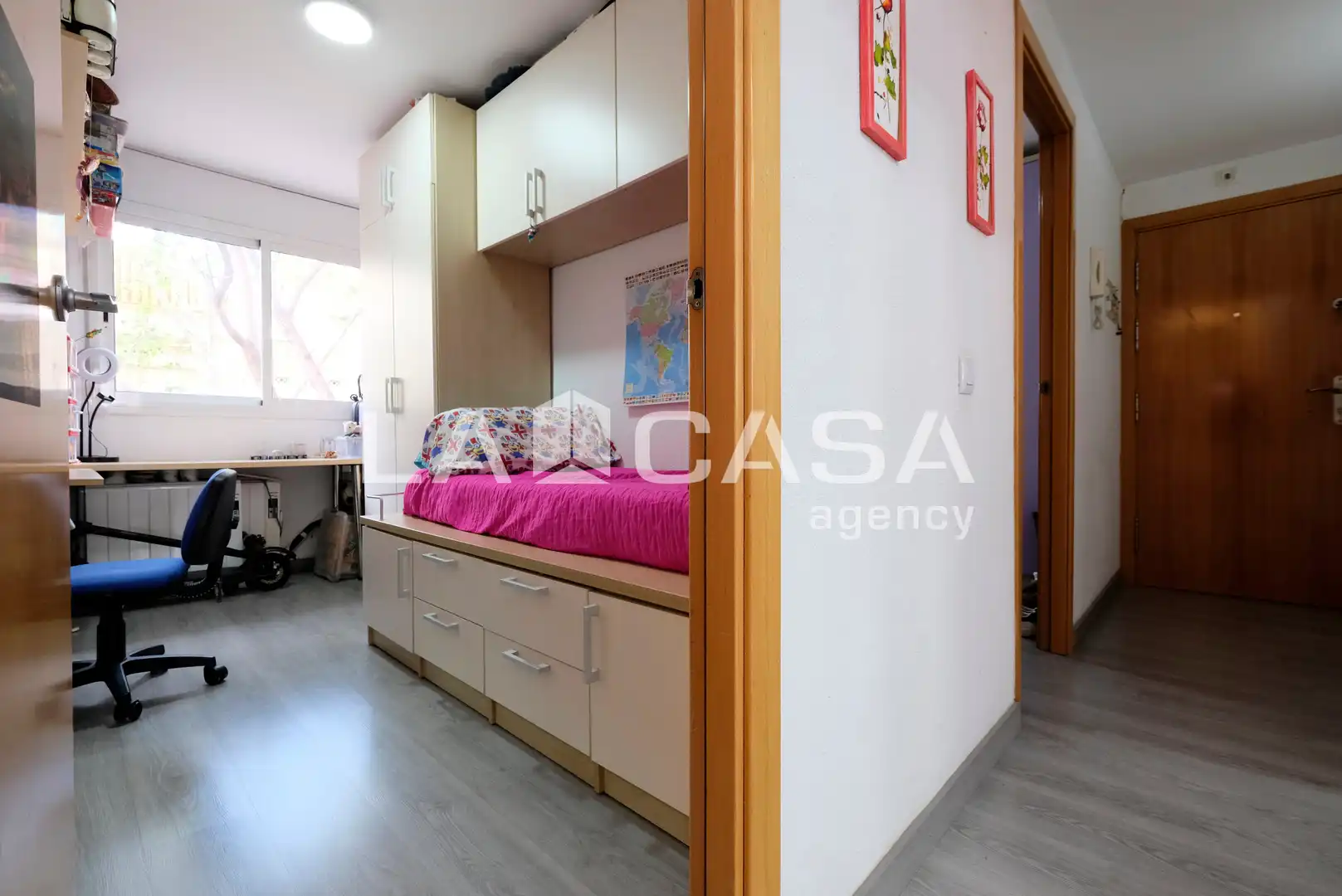 Habitación de Piso en venta en Barcelona con Calefacción y Balcón