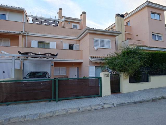 Casa adosada en Alquiler en Garroferes en Racó