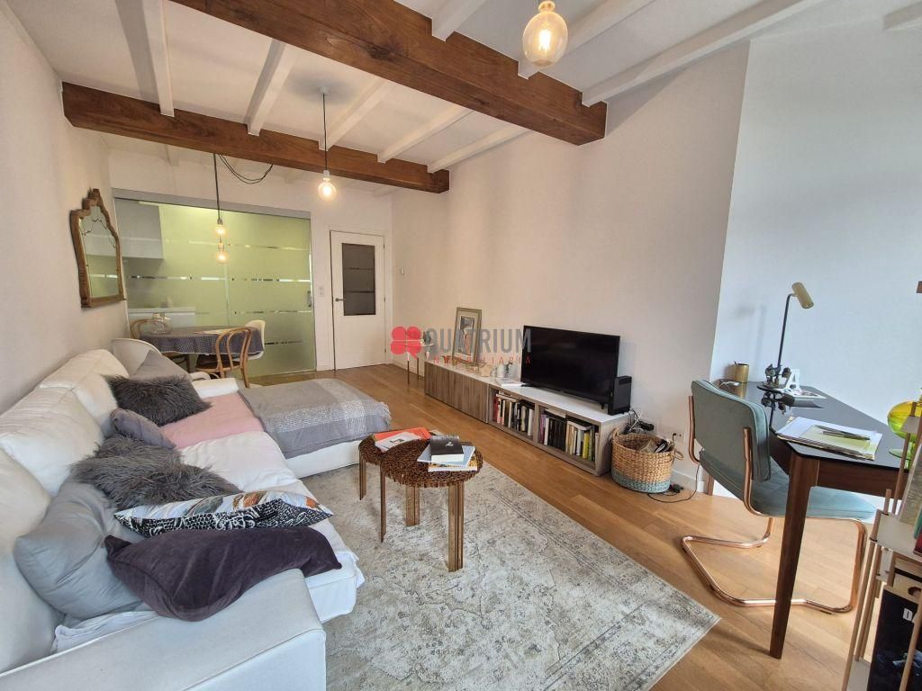 Living room of Flat to rent in Santiago de Compostela   with Heating and Furnished