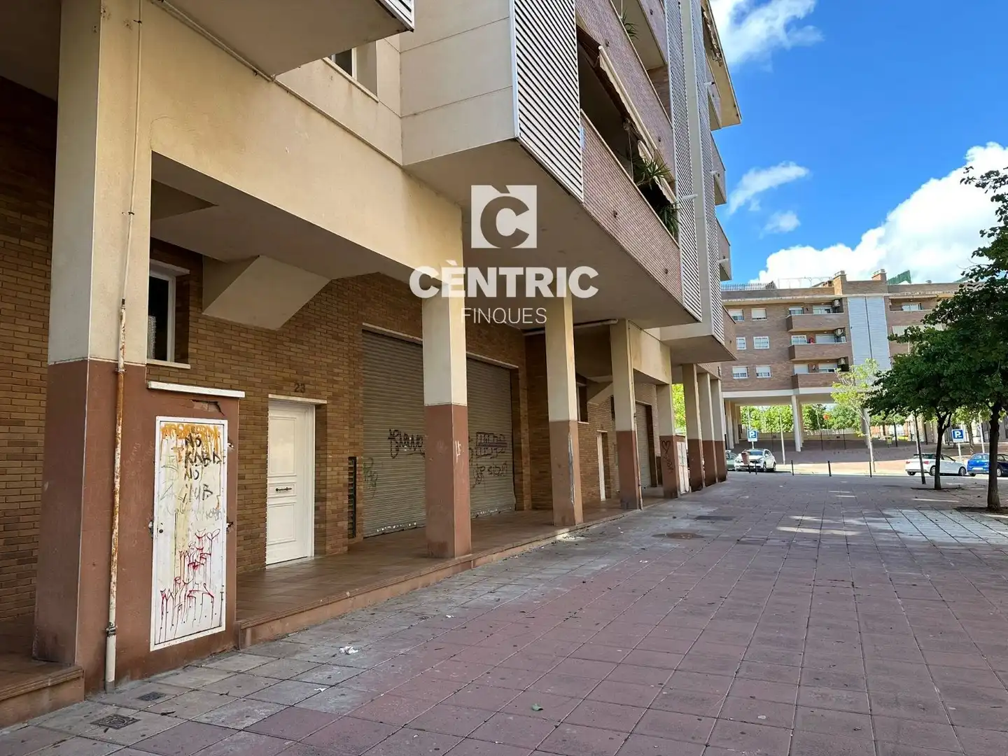 Vista exterior de Local en venta en Nord-est