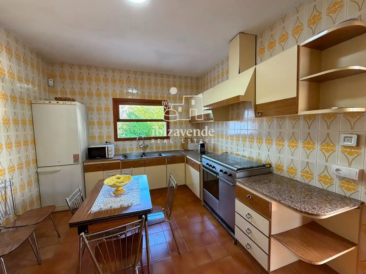 Cocina de Casa o chalet de alquiler en Santa Eulària des Riu con Aire acondicionado, Piscina y Amueblado