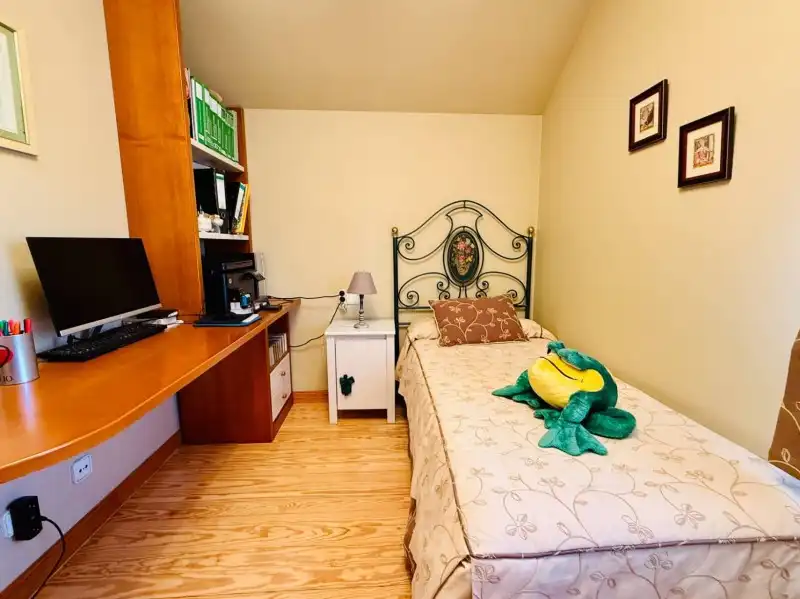Bedroom of Houses for sale in El Espinar  with Heating, Private garden and Terrace