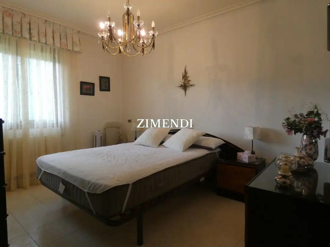 Bedroom of Houses for sale in Albelda de Iregua  with Heating, Terrace and Swimming Pool