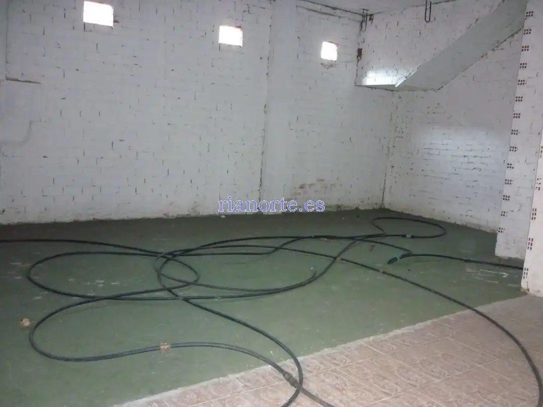 Local comercial en venta en La Felguera, imagen 5