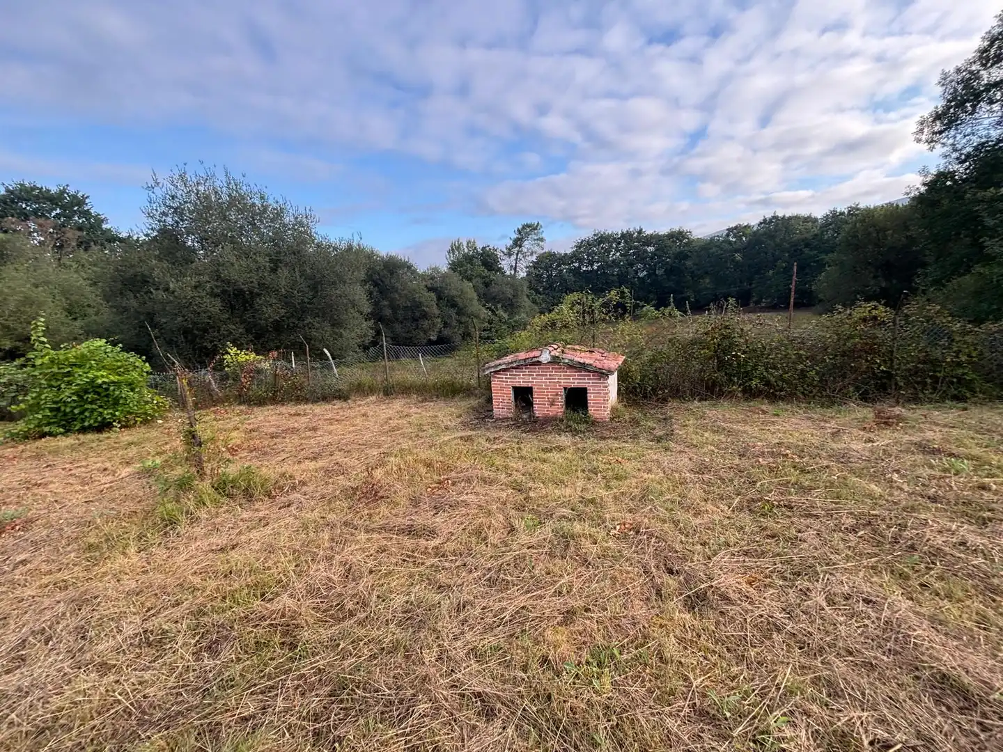 Casa adosada en venta en Oviedo  con Calefacción, Jardín privado y Amueblado