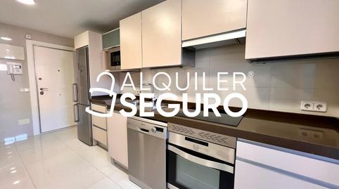 Photo 4 of Flat to rent in De Sangenjo , Tres Olivos - Valverde,  Madrid Capital