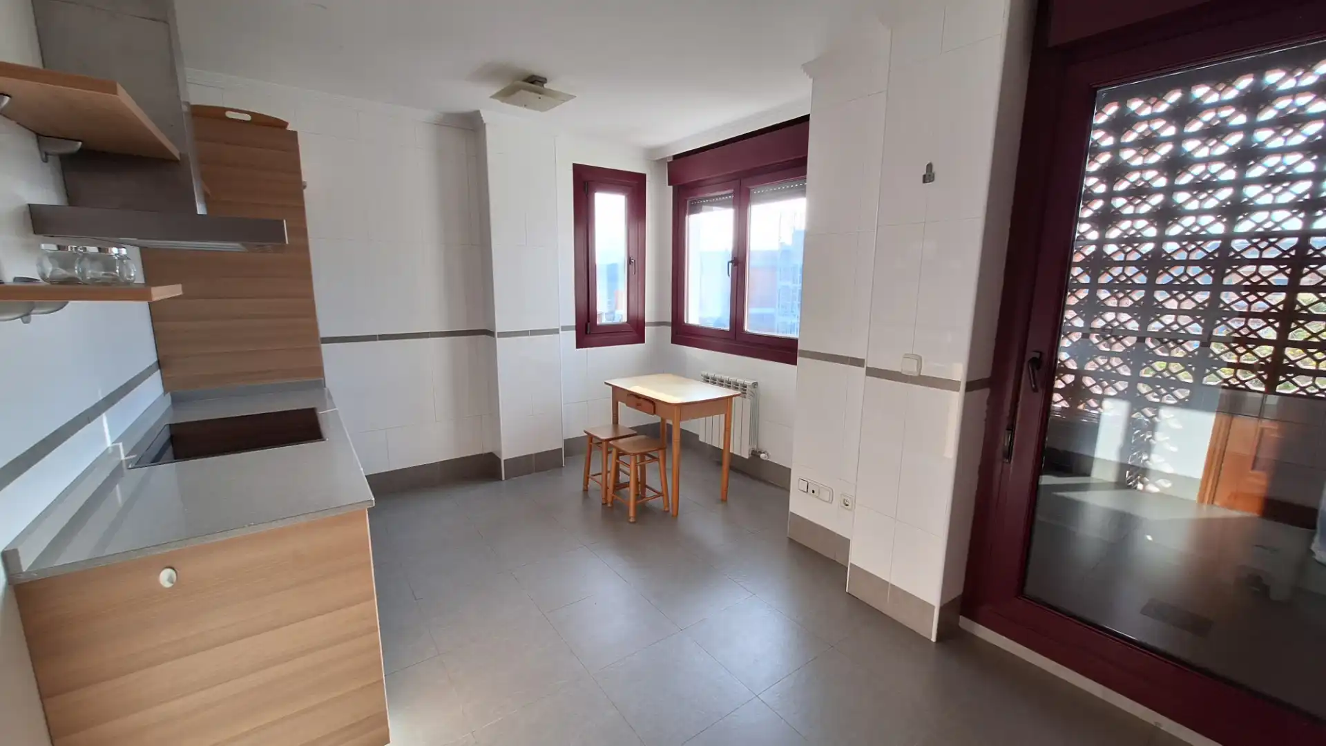 Cocina de Apartamento en venta en Casares con Aire acondicionado, Calefacción y Terraza