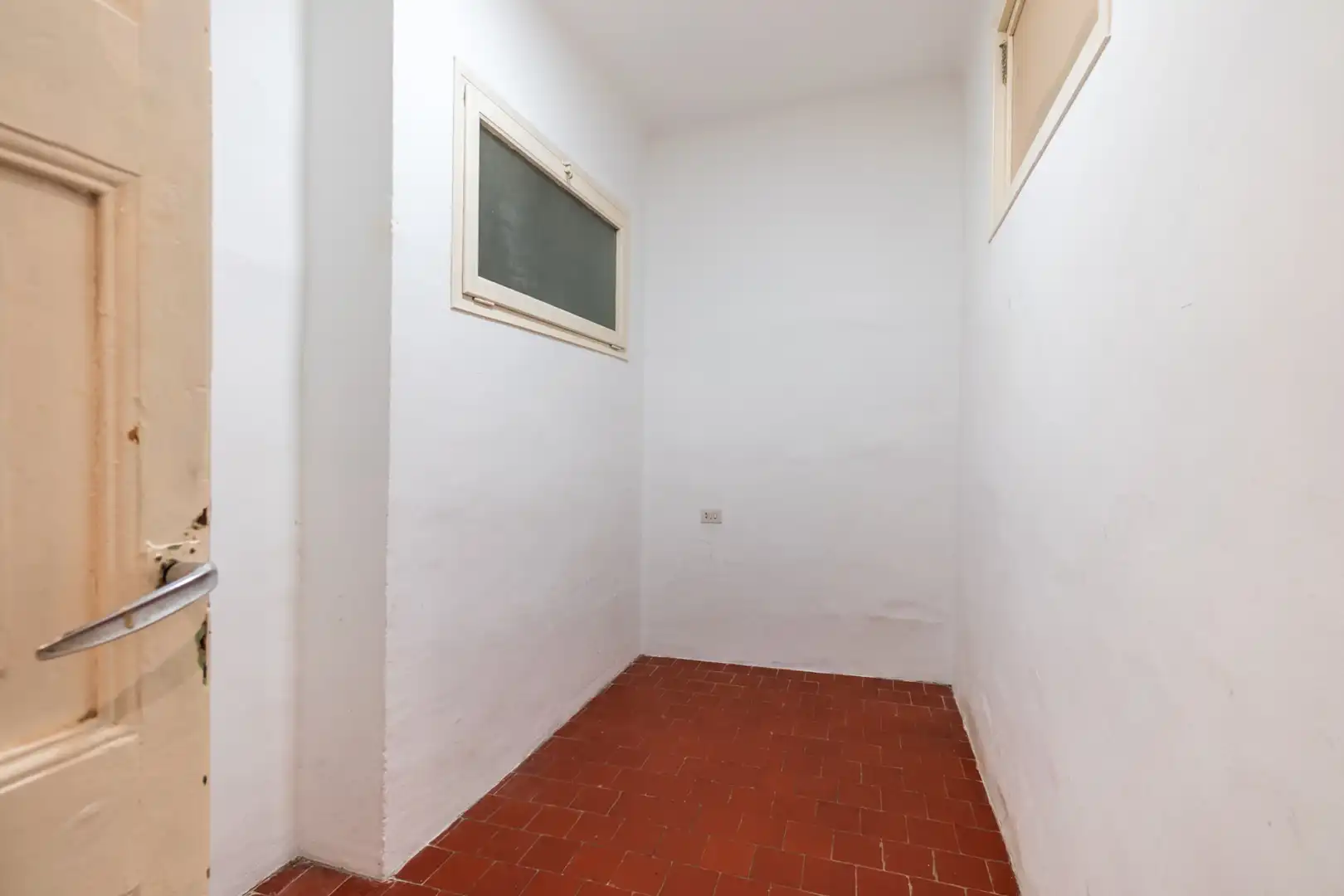 Piso en venta en Figueres con Balcón, Internet y Alarma
