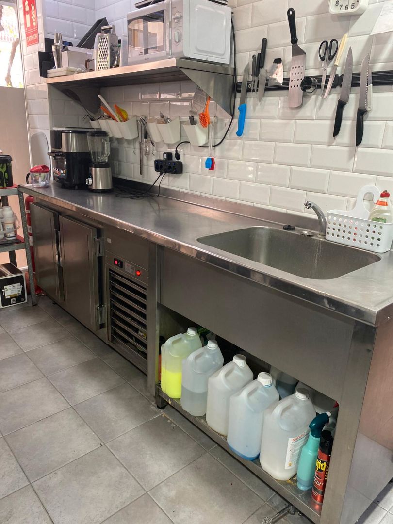 Cocina de Local en traspaso en Sagunto / Sagunt con Aire acondicionado, Terraza y Amueblado