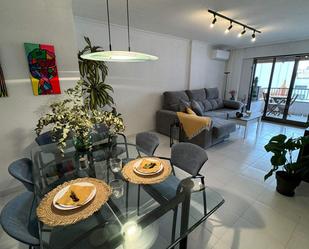 Sala d'estar de Apartament de lloguer en Alicante / Alacant amb Aire condicionat, Calefacció i Terrassa