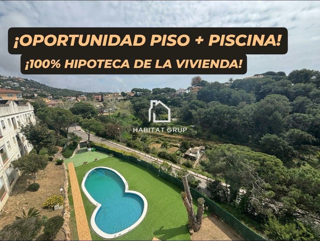 Swimming pool of Flat for sale in Lloret de Mar  with Terrace and Community pool