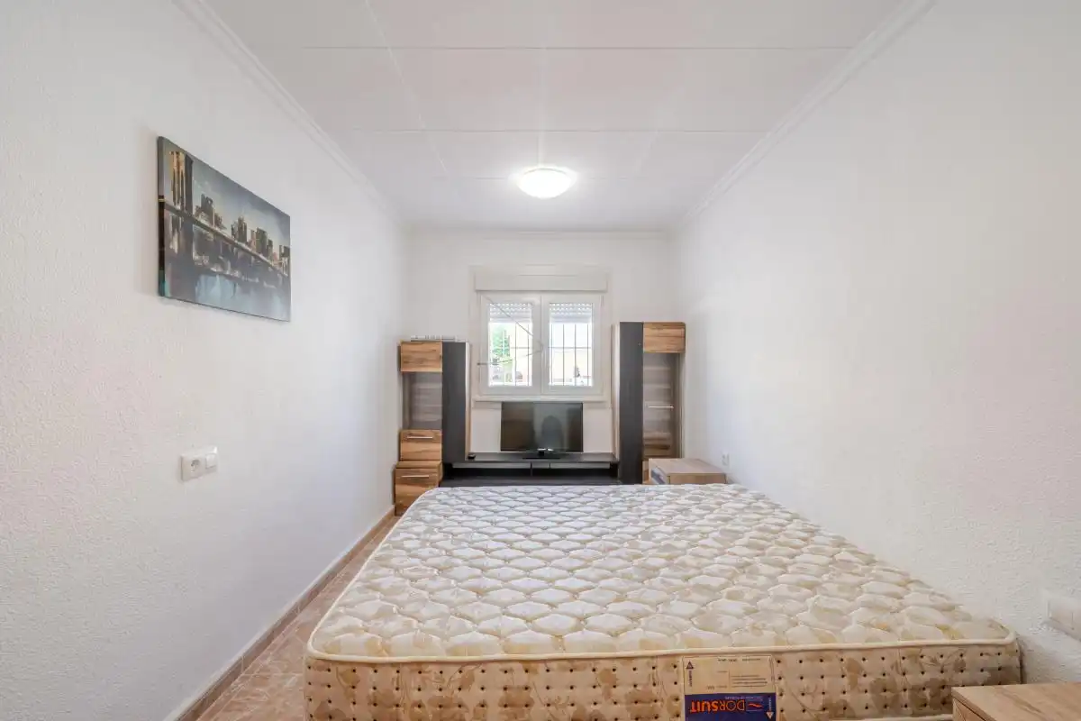 Habitación de Casa o chalet de alquiler en Elche / Elx con Aire acondicionado, Calefacción y Jardín privado