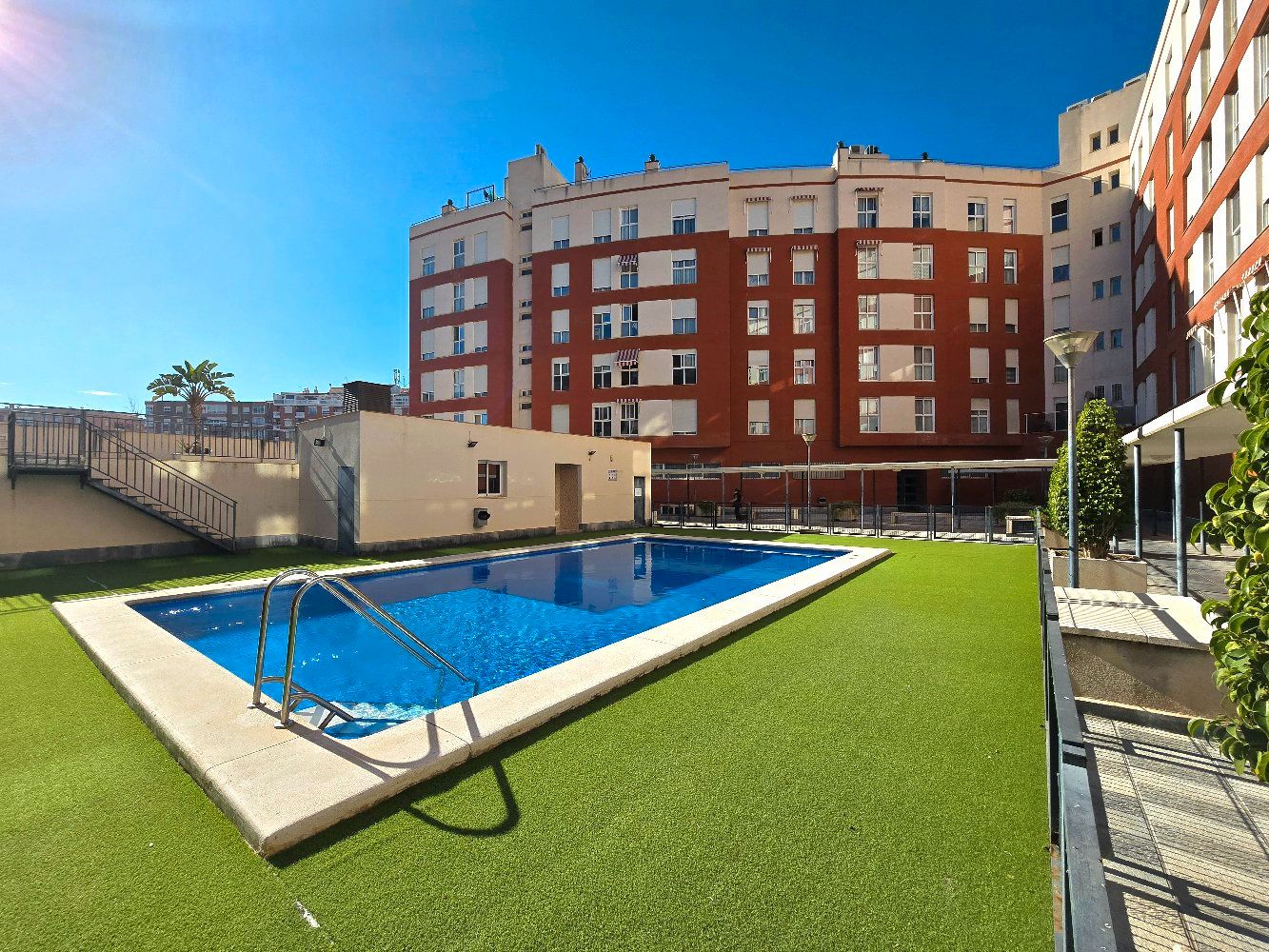 Piscina de Pis en venda en Alicante / Alacant amb Aire condicionat, Terrassa i Forn