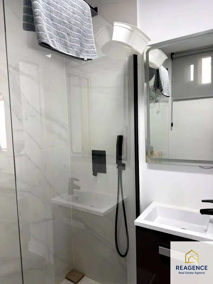 Bany de Casa o xalet en venda en San Bartolomé de Tirajana amb Aire condicionat, Terrassa i Piscina