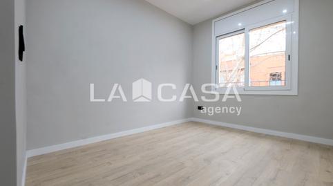 Foto 2 de Piso en venta en Carrer D'escòcia, Vilapicina i la Torre Llobeta,  Barcelona Capital