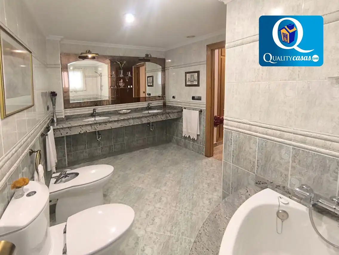 Baño de Casa o chalet en venta en El Carril - Paseo de Chapi