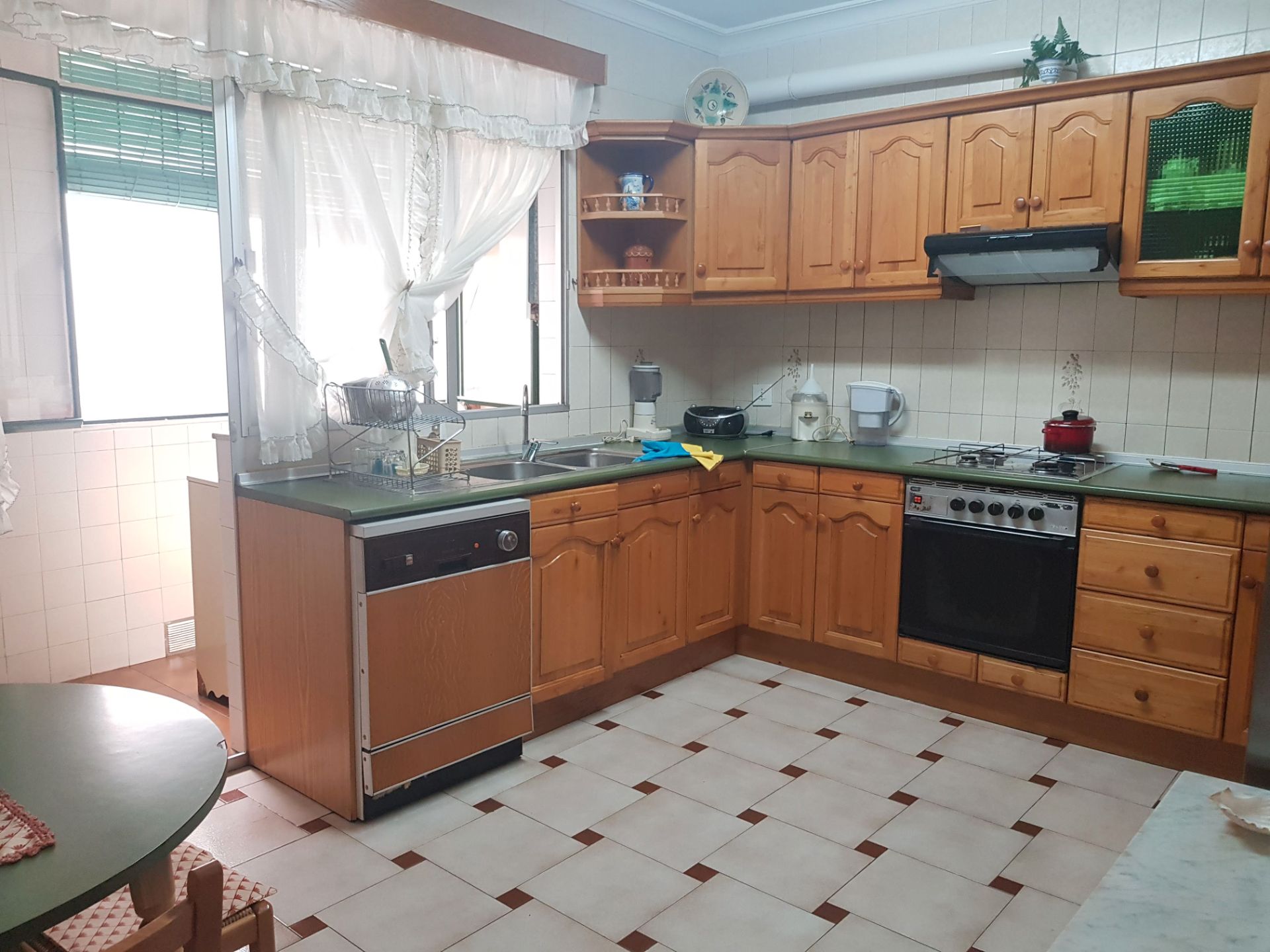 Kitchen of Flat for sale in Puertollano  with Air Conditioner, Heating and Parquet flooring