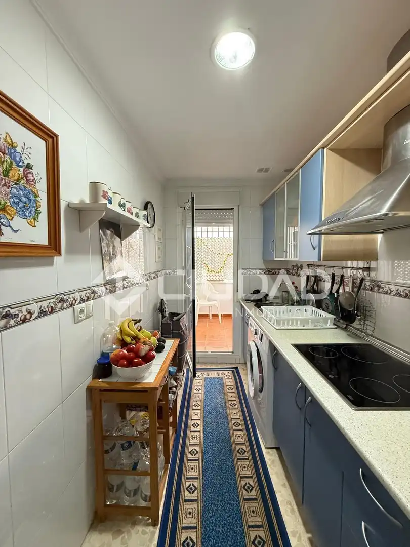 Kitchen of Ground floor for sale in Chipiona  with Air Conditioner