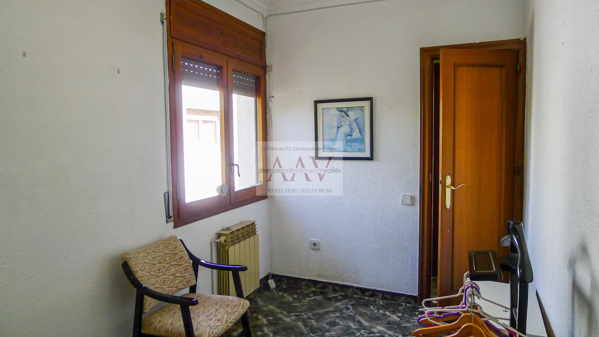 Sala de estar de Casa o chalet en venta en Cerdanyola del Vallès con Calefacción, Jardín privado y Terraza