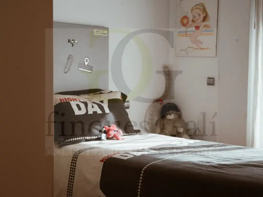 Bedroom of Duplexes for sale in Manresa  with Air Conditioner, Terrace and Storage room
