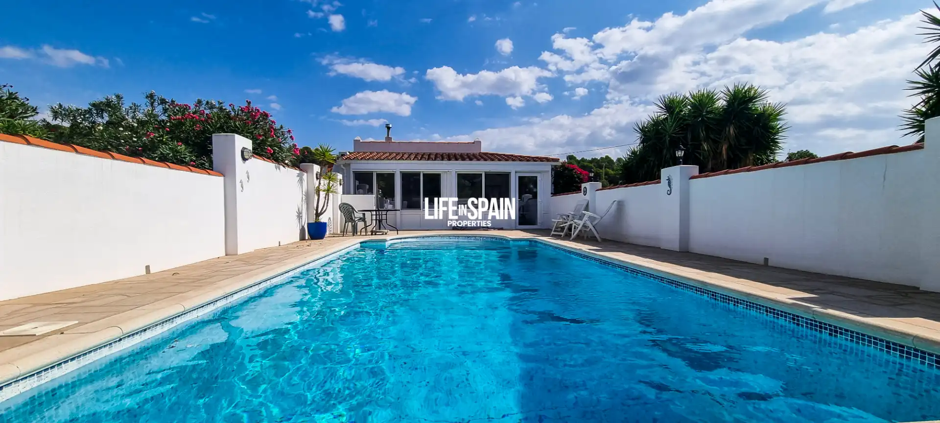 Villa avec piscine à vendre à L'Ampolla