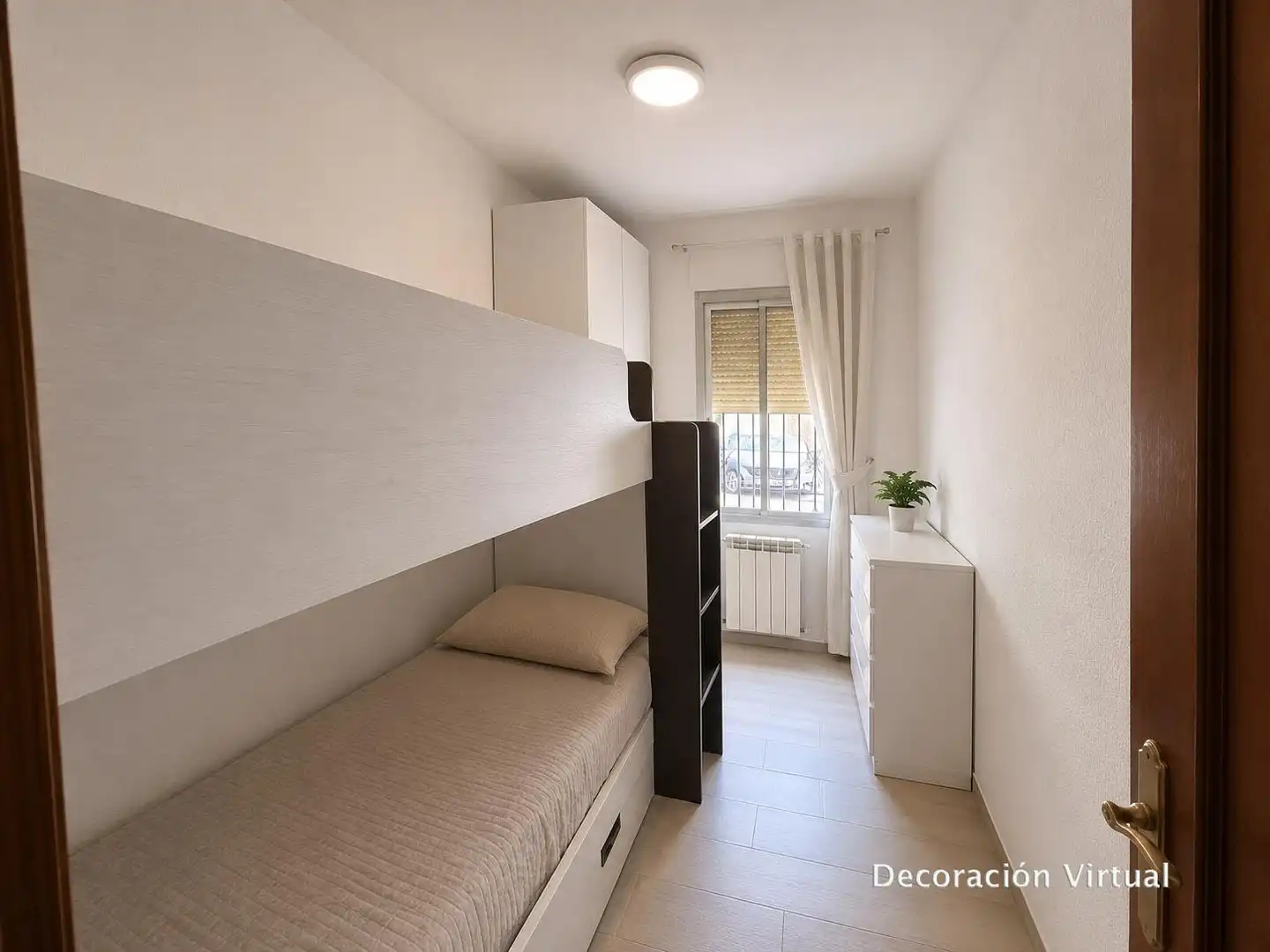 Habitación de Piso en venta en Madrid con Calefacción