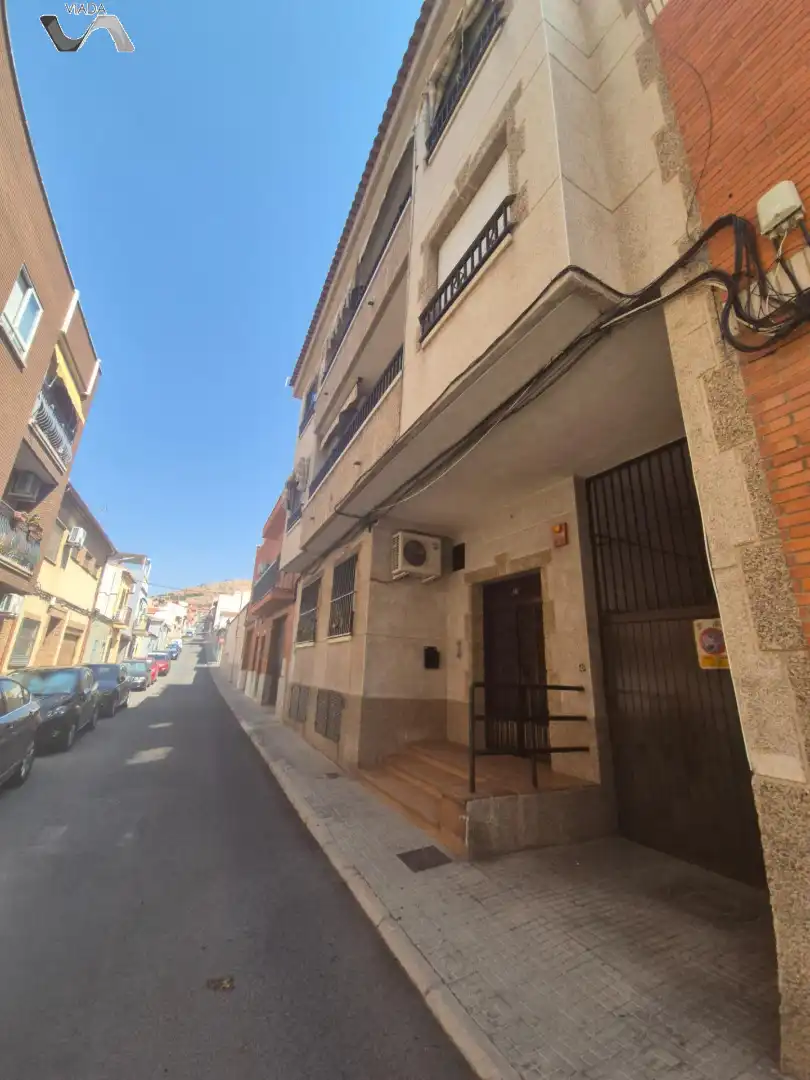 Vista exterior de Pis en venda en Puertollano amb Aire condicionat, Calefacció i Terrassa