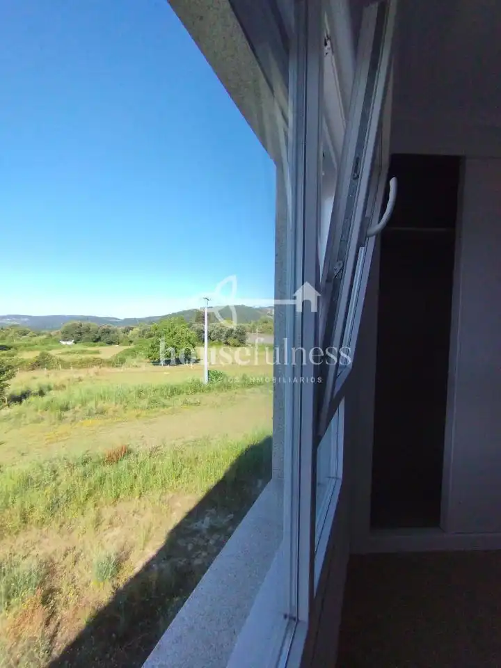 Apartamento de alquiler en Ferrol con Calefacción, Trastero y Amueblado