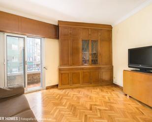 Living room of Flat for sale in  Zaragoza Capital  with Heating, Terrace and Balcony