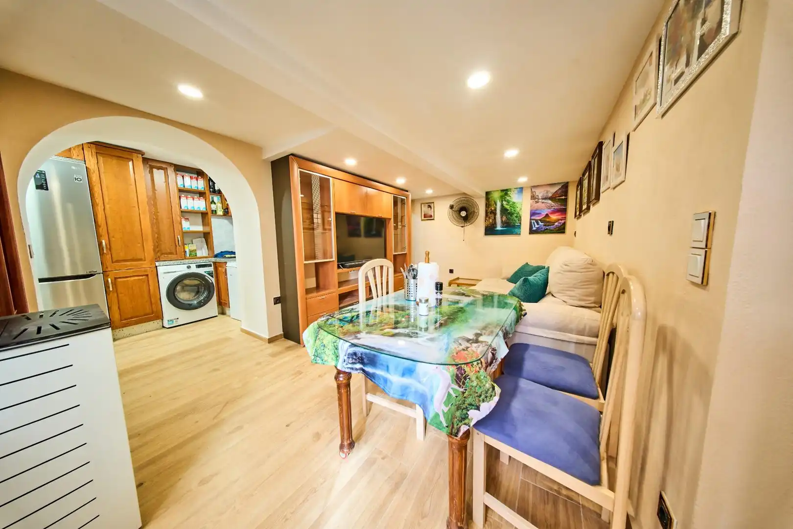 Casa adosada en venda en Residencial Triana - Barrio Alto