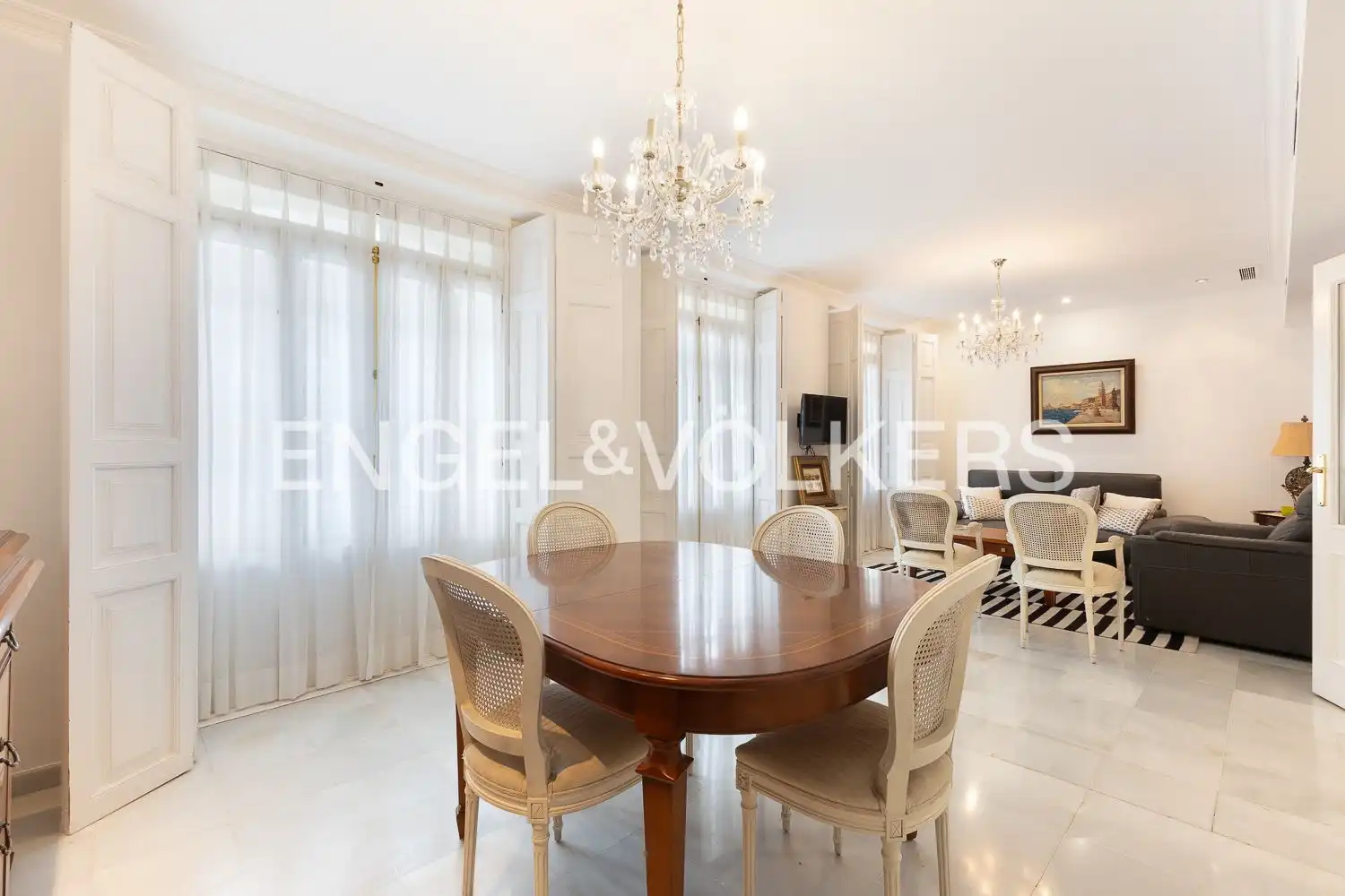Comedor de Piso de alquiler en Valencia con Aire acondicionado, Calefacción y Amueblado