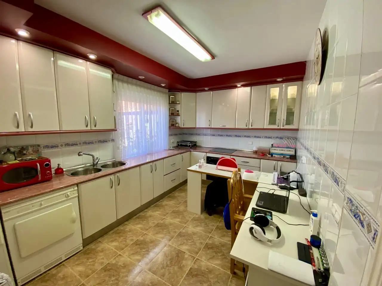 Kitchen of Detached homes for sale in Villarrubia de los Ojos  with Air Conditioner, Heating and Private garden