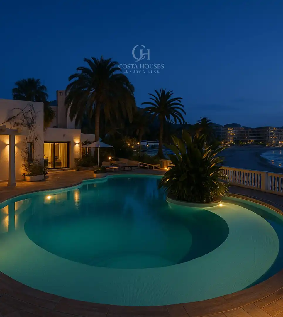 Detached house with pool for sale in Casco Urbano, imagen 35