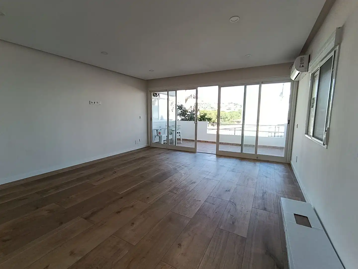 Sala de estar de Apartamento en venta en Calvià con Aire acondicionado, Terraza y Trastero