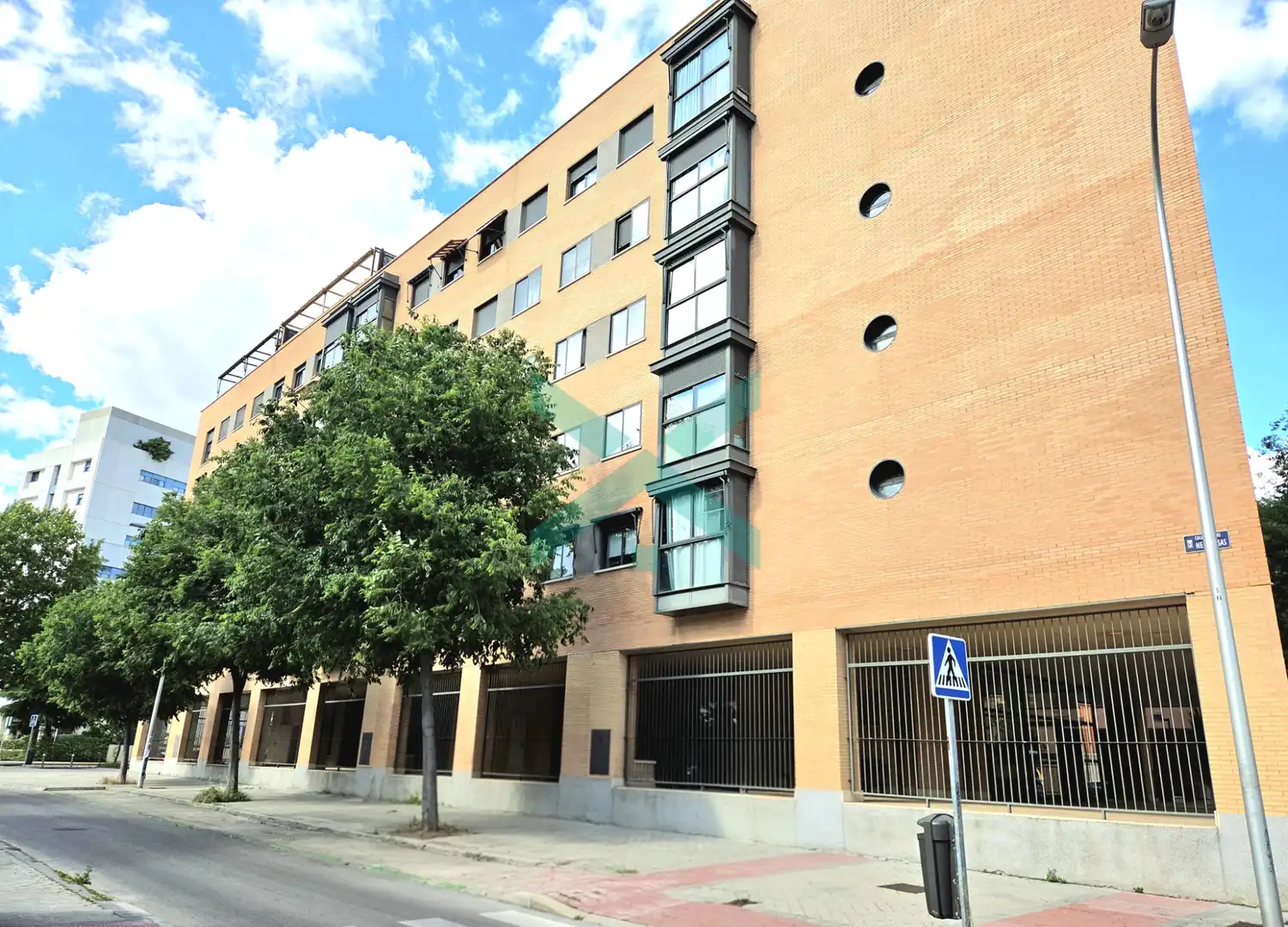 Vista exterior de Pis en venda en Madrid amb Aire condicionat, Calefacció i Jardí privat
