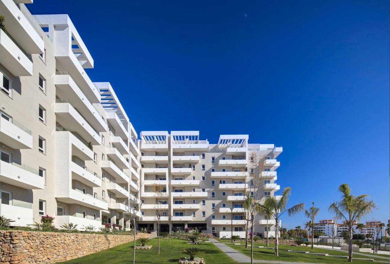Exterior view of Flat for sale in Marbella  with Air Conditioner, Heating and Private garden