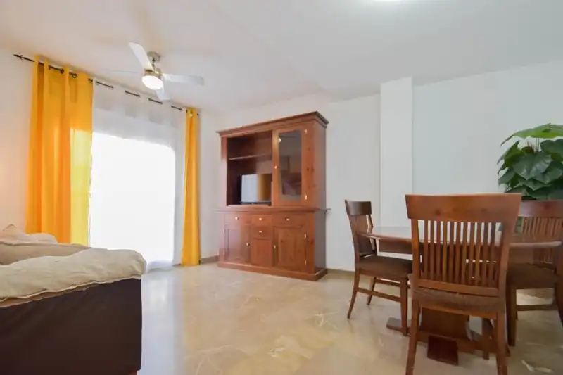 Sala de estar de Piso en venta en Atarfe con Trastero y Amueblado