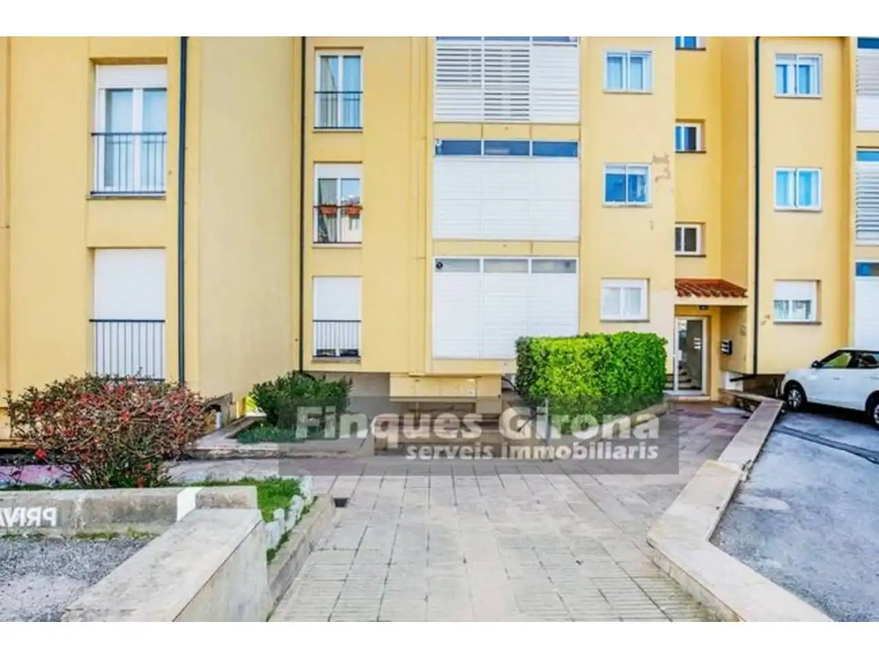 Exterior view of Flat for sale in Girona