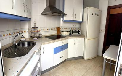 Kitchen of Flat for sale in Rota  with Terrace