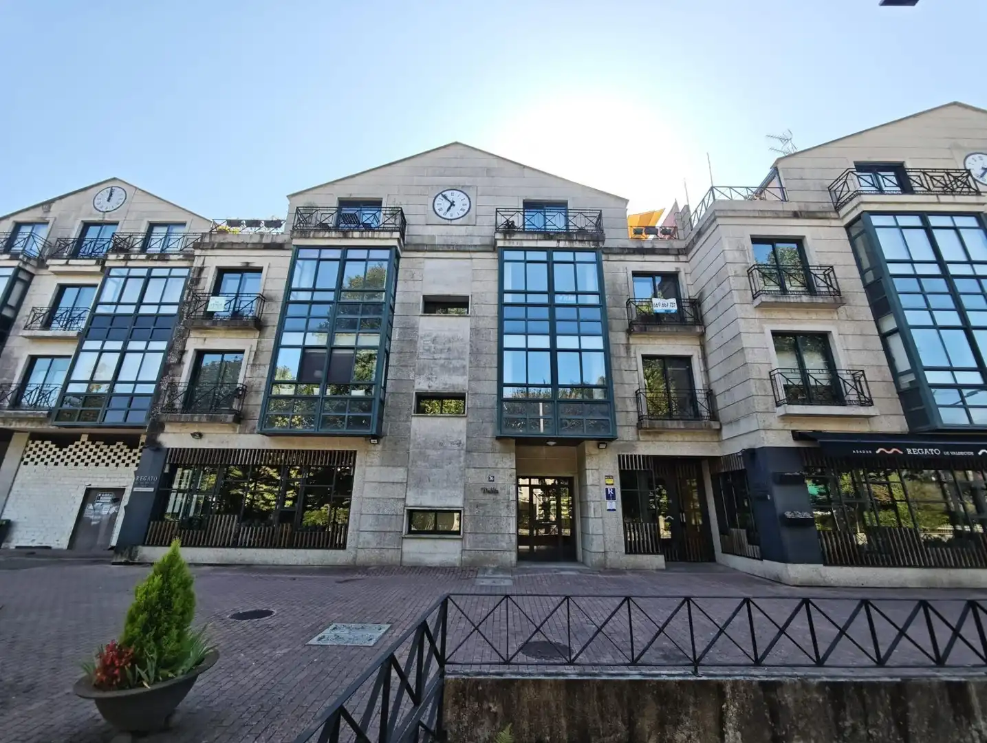 Flat with terrace for sale in RAMON PEINADOR, imagen 3