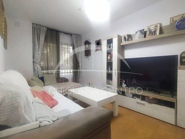 Piso con ascensor en venta en Camposoto