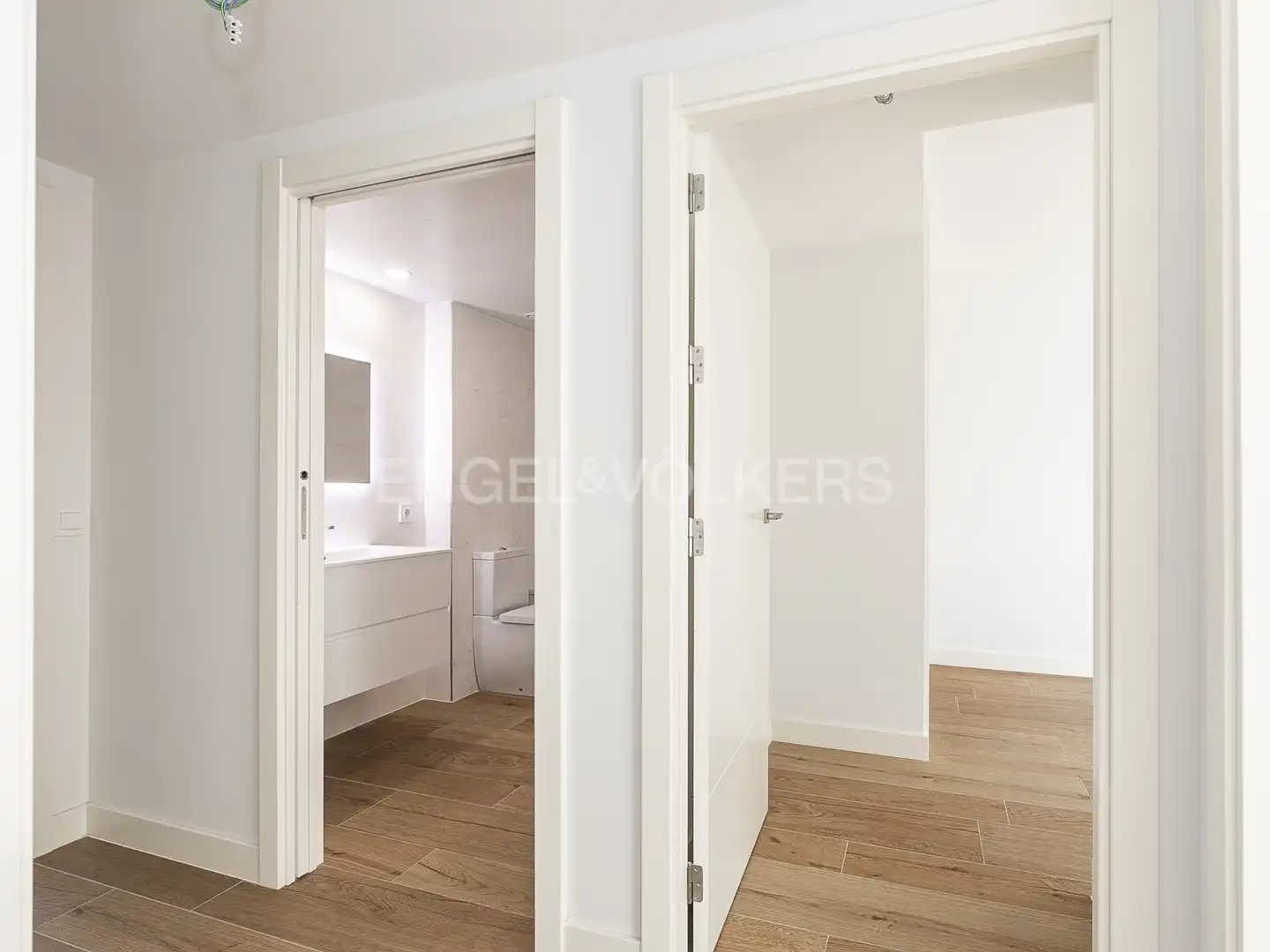 Schlafzimmer von Wohnung zur Miete in Barcelona mit Klimaanlage, Heizung und Parkett