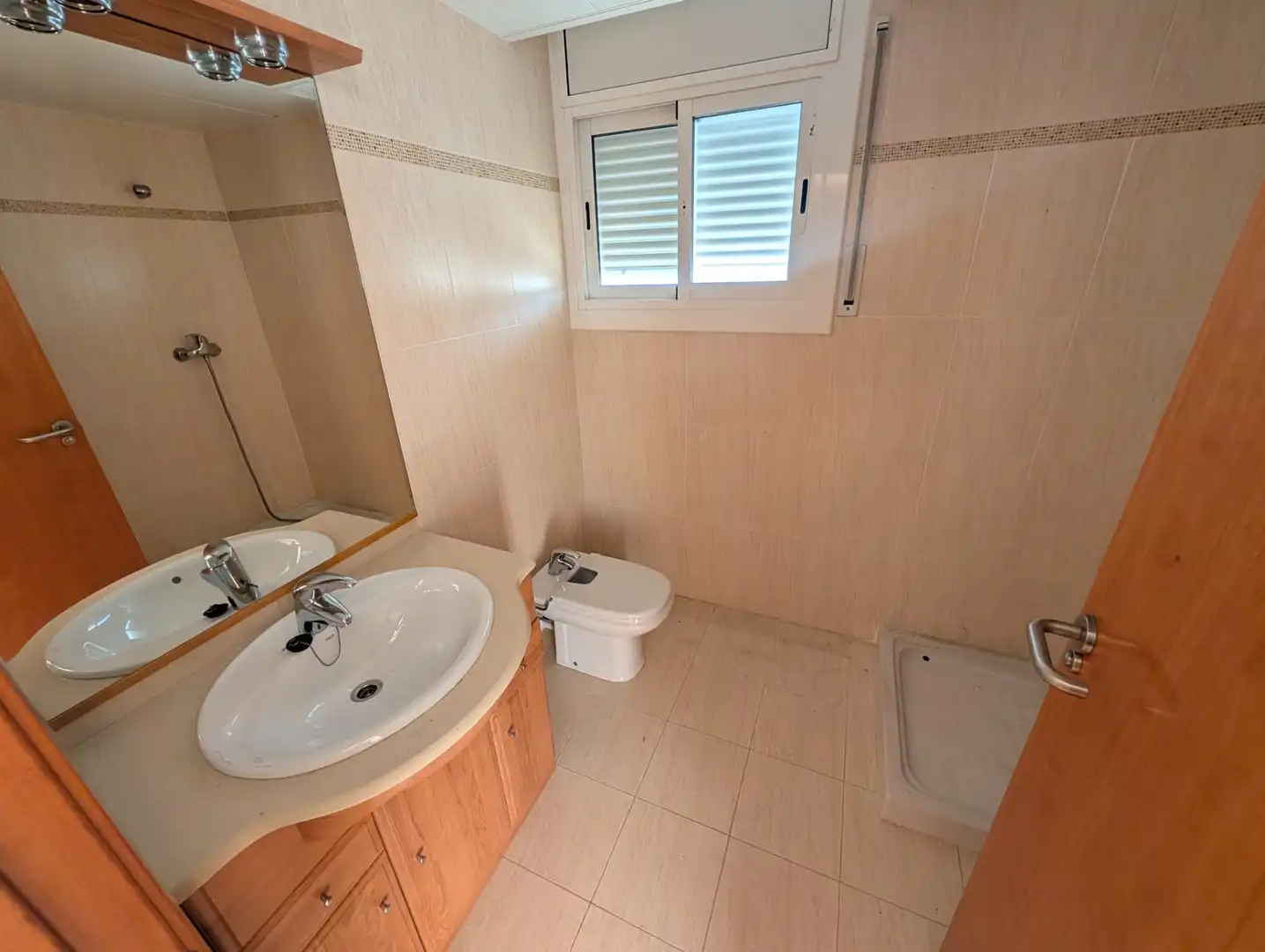 Reihenhaus mit Pool zum Verkauf in Carrer Montserrat Roig, imagen 16