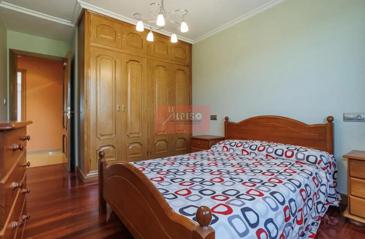 Habitación de Casa o chalet en venta en O Carballiño   con Calefacción, Jardín privado y Terraza