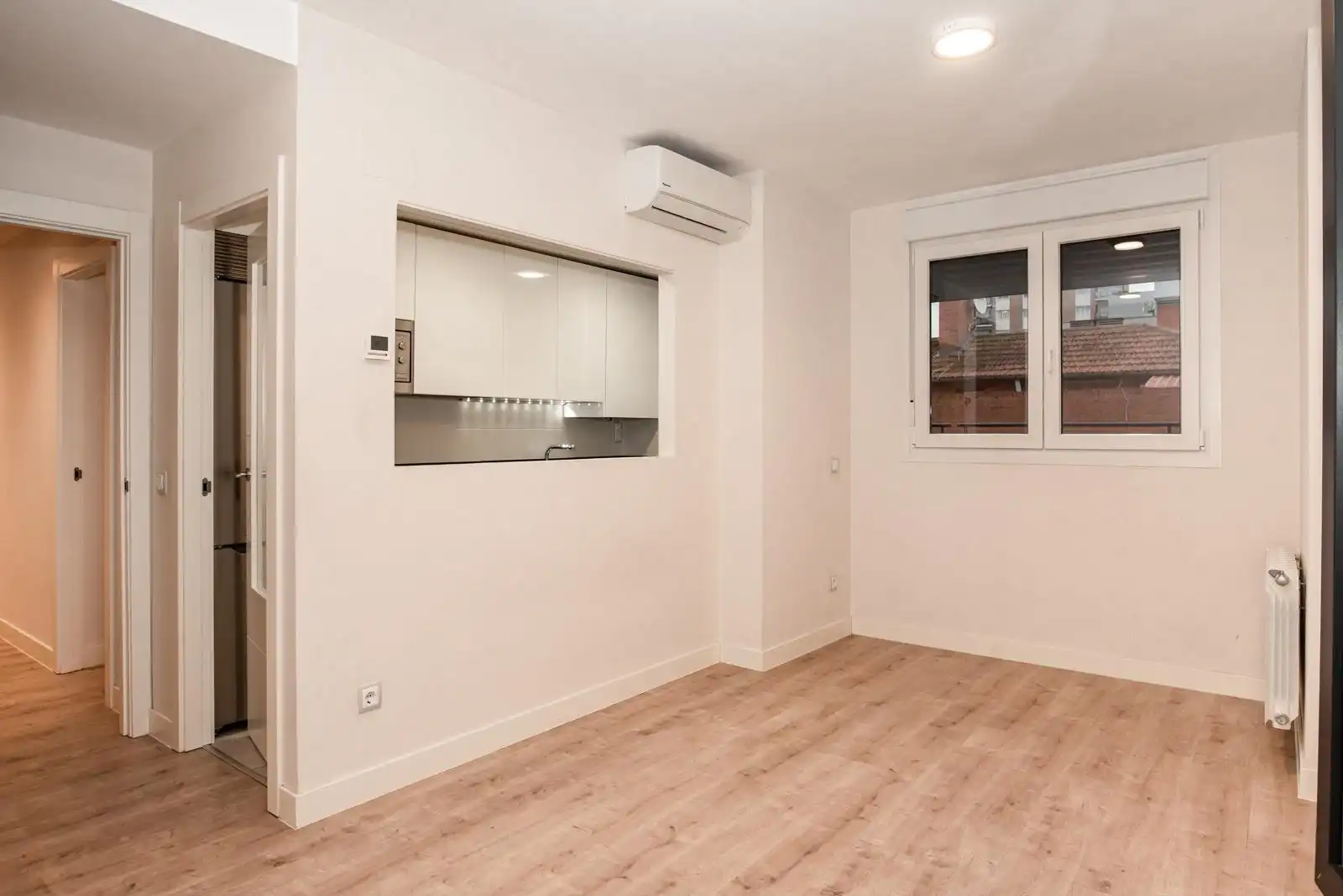 Küche von Dachboden zur Miete in  Madrid Capital mit Klimaanlage, Terrasse und Abstellraum