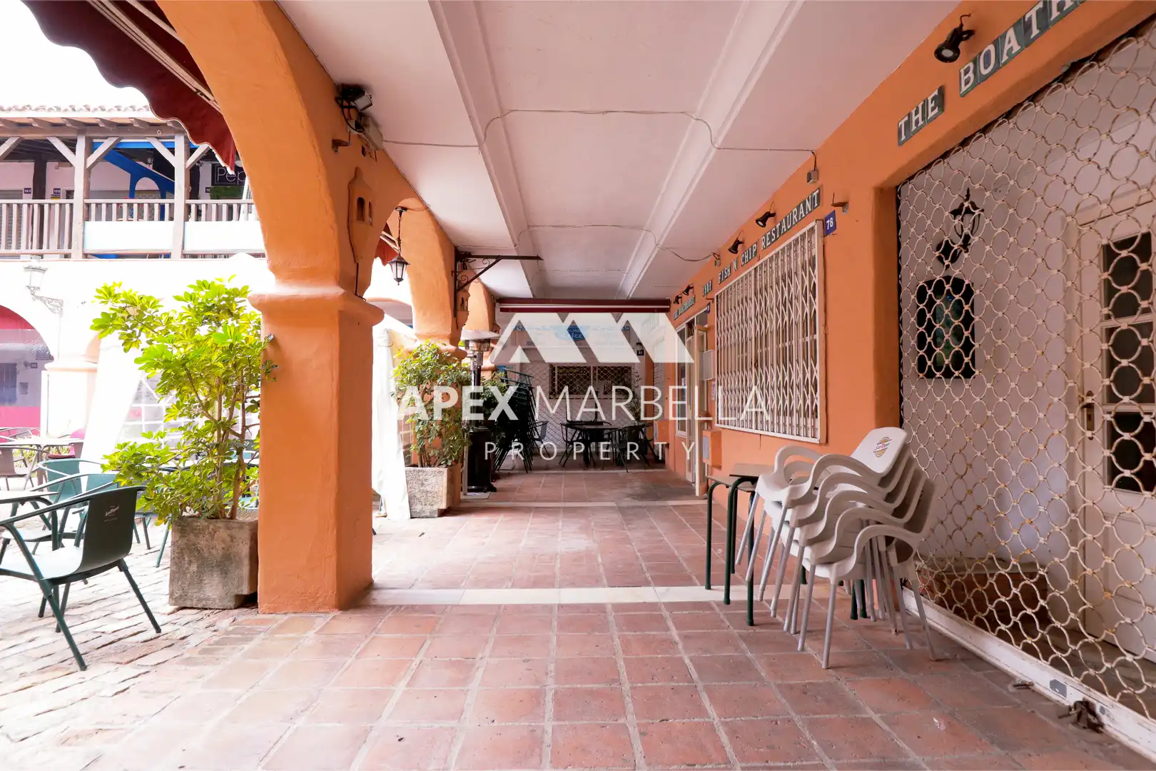 Vista exterior de Local en venda en Mijas amb Moblat